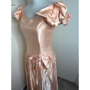 Vintage 80s Peach Satin Prom Dress ILGWU Drop Waist Puff Sleeve Bow Hi Low thumbnail 4