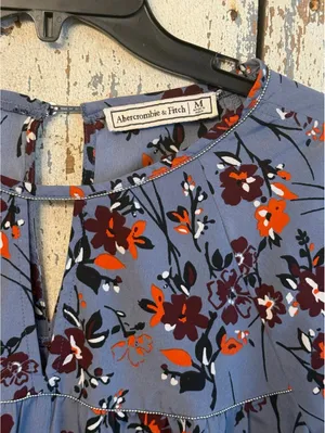 Abercrombie and Fitch Women's Purple Orange Split-Sleeve Blouse, size Medium thumbnail 2
