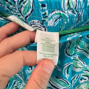 Lilly Pulitzer Luxletic Ocean Trail Shorts Turquoise Oasis Outta Line Print XL thumbnail 9