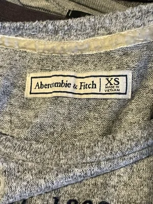 T-shirt thumbnail 4