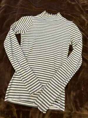 Striped Turtle Neck Long Sleeve thumbnail 1