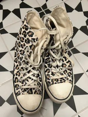 Converse Cheetah Print thumbnail 1