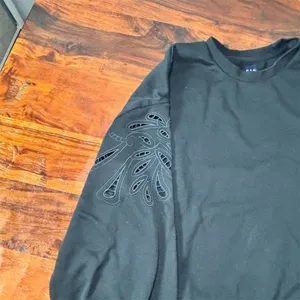 GAP‎ Women's XL Black Crewneck Pullover Sweatshirt thumbnail 2