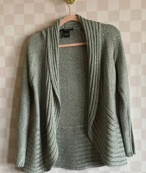 Grey Cardigan thumbnail 1