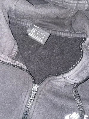 Nike Black Full Zip Hoodie Women’s Medium Fleece Sweatshirt thumbnail 2