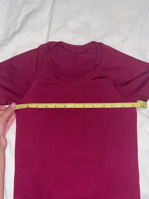 Lululemon Swiftly Tech Short Sleeve 2.0 thumbnail 10