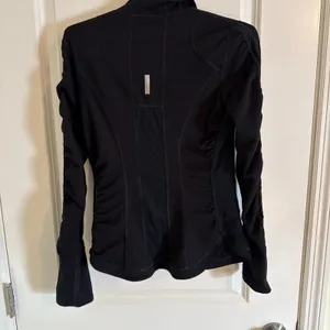 Women's Zella Black Athletic Jacket Sz XS Athlesure Runched Sleeves‎ Mesh thumbnail 4