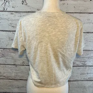 BRANDY MELVILLE T-Shirt Cropped with Pocket American Flag Gray-OS thumbnail 3
