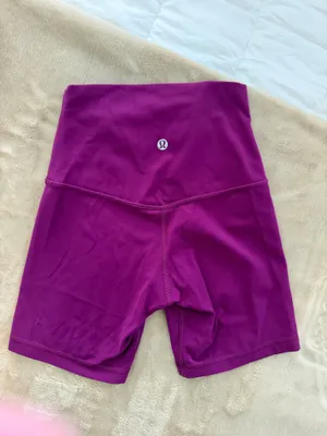 Lululemon Shorts thumbnail 2