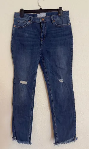 The Free People Skinny Jeans Zip Fly High Waist Light Blue Distressed Raw Hem thumbnail 1