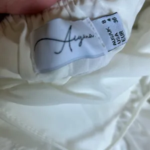 White backless dress Size 4 thumbnail 5