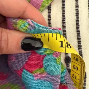 1960s Vintage Handmade Pink and Blue Floral Linen High Neck Shift Dress | Medium thumbnail 5