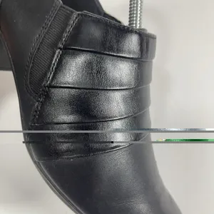 Clarks Collection Black Leather Zip Ankle Booties – Women’s Size 8 M thumbnail 8