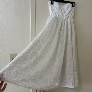 Altar'd State Karen White Lace Midi Dress Size S thumbnail 3
