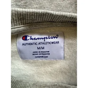 NWT Champion Women’s Center Logo Crewneck Light Grey Sweatshirt Size Medium thumbnail 5