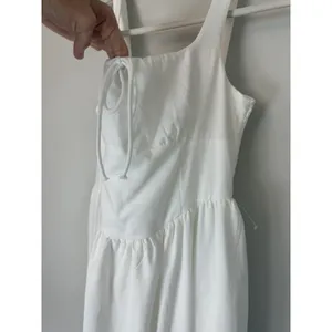 Petal & Pup Kinslee Midi Dress Linen White Sz L NEW $120 thumbnail 16