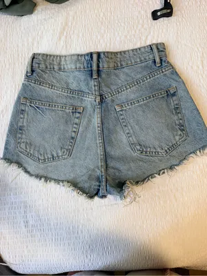 Zara High-Rise Distressed Denim Cutoff Shorts - Light Wash thumbnail 7