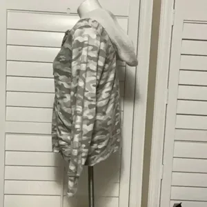 Sam s Gray Size M thumbnail 4