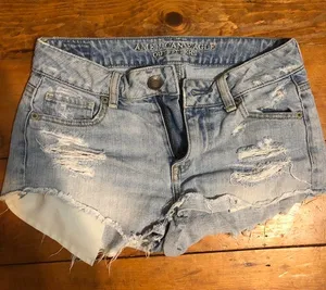 American Eagle Jeans Shorts thumbnail 1
