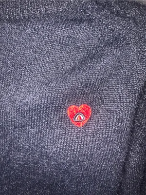 NWT Women’s large Aelfric Eden soft sweater black red heart mock neck new thumbnail 2