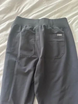 FIGS Livingston Scrub Pants thumbnail 2
