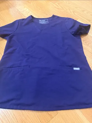 Figs purple jam Casma  scrub top size small. thumbnail 1