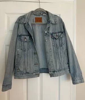 Levi’s Denim Jacket thumbnail 1