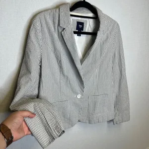 Gap Womens Grey White Seersucker Striped Cotton Blazer Jacket Size 10 thumbnail 1