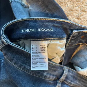 American Eagle Outfitters Women's Ripped Dark Blue jegging Jeans thumbnail 5