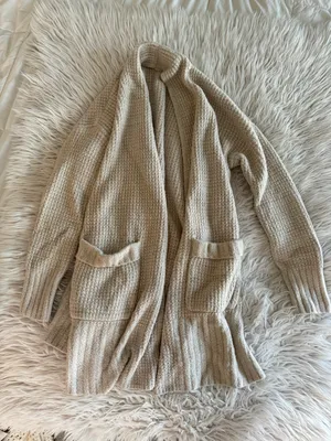 Cardigan thumbnail 1