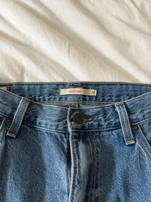 Levi’s Baggy Dad Jeans  thumbnail 3