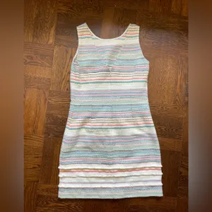 Vilagallo EUC Multicolored tweed shift dress Summer tweed textured V back Blue Size 4 thumbnail 4