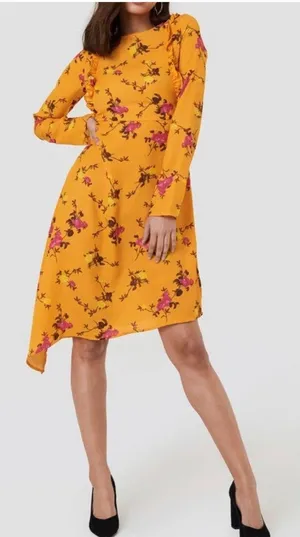 NA-KD Saffron Floral Dream Asymmetric Dress size 2 NEW thumbnail 1