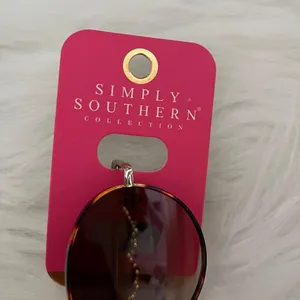 NEW Simply Southern Sunglasses NWT thumbnail 3