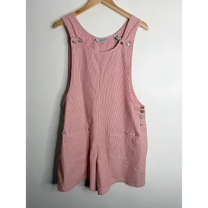 Marsh Landing Red White Pinstripe Overall Shortalls Romper w/ Pockets‎ Large thumbnail 2