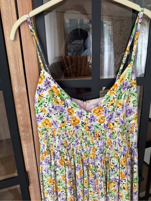 NICHOLAS susan Maxi Dress Whistledown Floral pleated wedding guest linen formal thumbnail 4