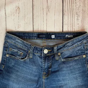 Vigoss Flare Distressed Jeans Size 0 thumbnail 6