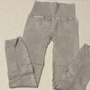 New! FREE PEOPLE Movement XS/S High-Rise 7/8 Length GOOD KARMA Leggings thumbnail 4