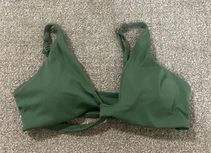 Musera sports crisscross sports bra thumbnail 1