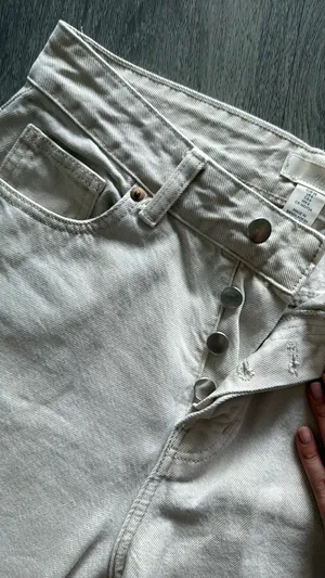 H&M Light Tan Jeans thumbnail 3