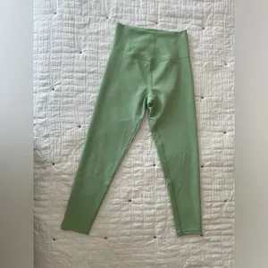 OFFLINE By Aerie Goals 7/8 Length Ribbed Legging in Ticket Green Size M thumbnail 7