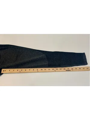 Fabletics NWT’s Women’s M/6-8 Seamless High-Waisted Mesh Leggings Dark Grey thumbnail 3