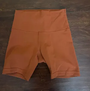 Lululemon Align Super High Rise Short 8”  thumbnail 1