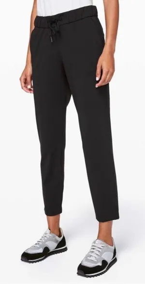Lululemon On The Fly Pants Size 2 Black High Rise Drawstring Travel Quiet Luxury thumbnail 1
