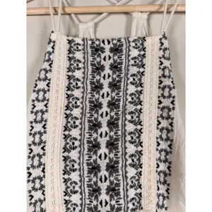 Abercrombie & Fitch Ivory Embroidered Boho Handkerchief Hem Cami‎ Top XS Mens thumbnail 3