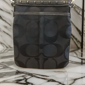 COACH Hampton Swingpack Signature Jacquard Stripe Python Patent Leather thumbnail 3