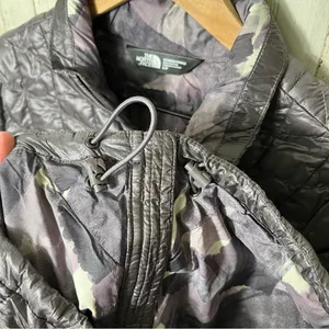 The North Face Gray‎ Purple Quilted Puffer Jacket Zip Womens Size Small thumbnail 7