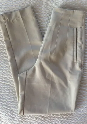 Zara pants thumbnail 1