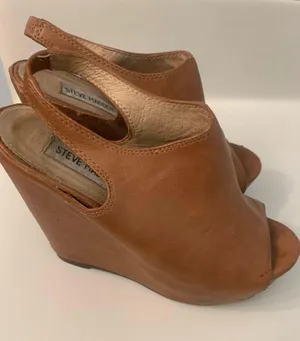 Steve Madden shoes thumbnail 1