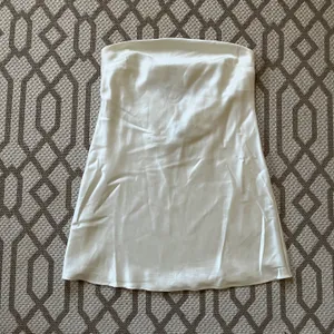 Wild Fable Ivory Satin Strapless Tube Mini Dress thumbnail 3